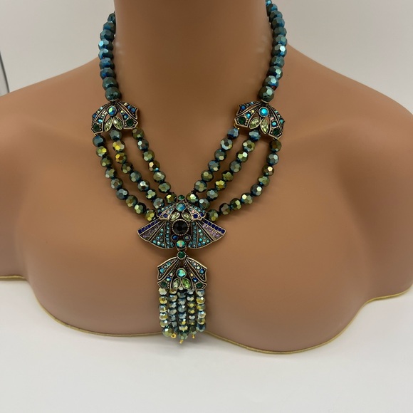 AB GREEN RHINESTONES GLASS STATEMENT NECKLACE - Picture 7 of 7